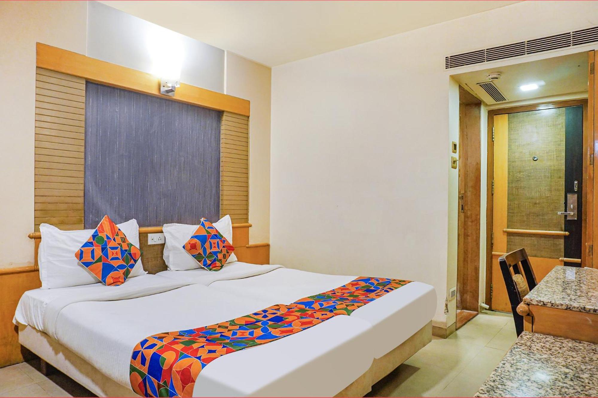 Fabhotel Prime Deccan 8 Πούνε Εξωτερικό φωτογραφία