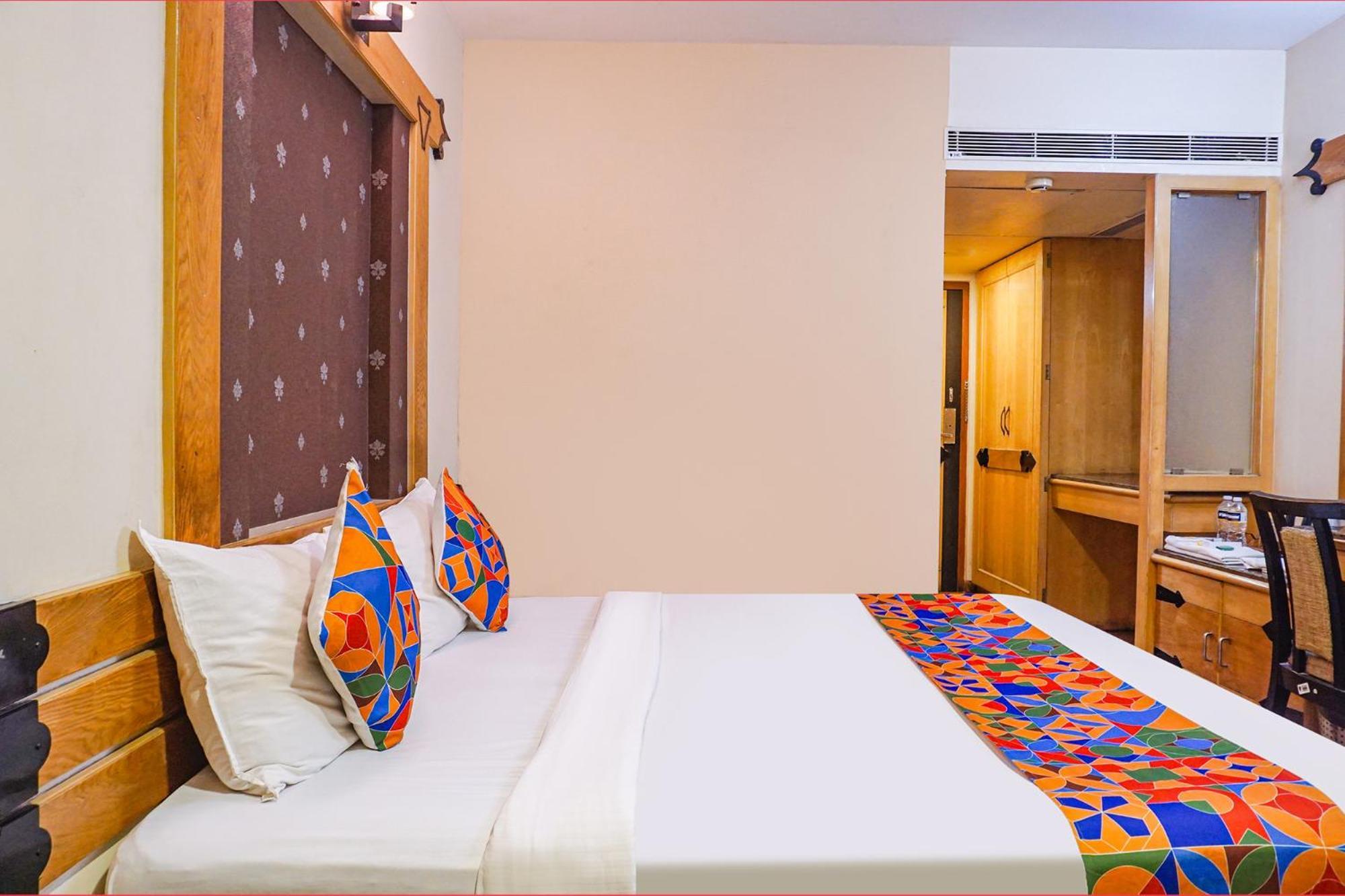 Fabhotel Prime Deccan 8 Πούνε Εξωτερικό φωτογραφία
